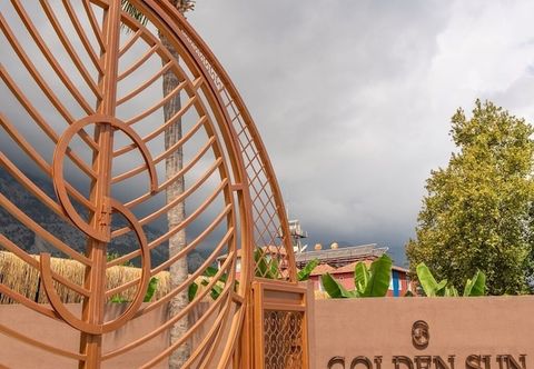 อื่นๆ Hotel Golden Sun