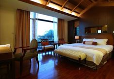 Others 5 Azure Villa