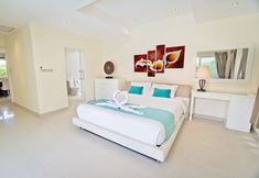 Others 5 Tropicana Pool Villa