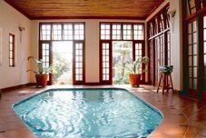 其他 Kleine Constantia