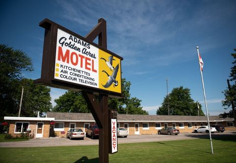 Others Adams Golden Acres Motel