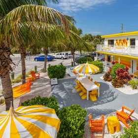 Primary image 1 Sunset Inn & Cottages, Eckerd College Hotels