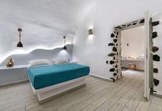 Others 3 Fira Deep Blue Suite