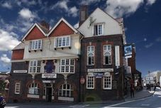 Others The Bear Marlborough