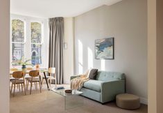 Others 6 SACO Cardiff – Cathedral Road