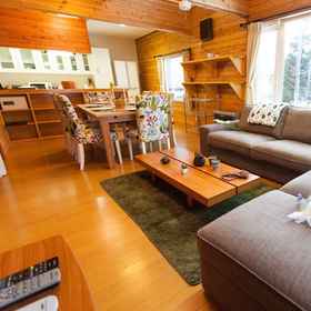 Primary image1粉雪小屋,二世古町飯店