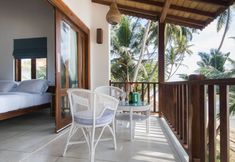 Others 7 Skinny Beach House