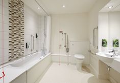 Others 6 Premier Inn Glenrothes