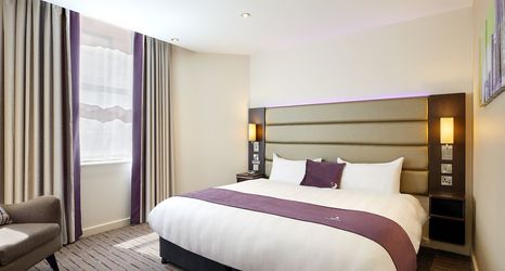 Others 2 Premier Inn Bangor - Gwynedd North Wales