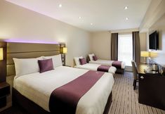 Others 2 Premier Inn Northampton South - Wootton