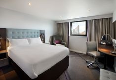 기타 4 Premier Inn Yeovil Town Centre