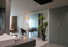 Others 7 Pasaport Pier Hotel