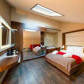 Primary image1妃福里飯店,阿奇巴丹马斯拉克阿奇巴丹医疗保健公司直升机场飯店