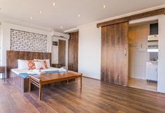 기타 5 Peace Hotel