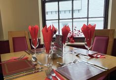 Others 7 The Five Bells