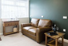 Lain-lain 3 King Arthur's Arms Inn