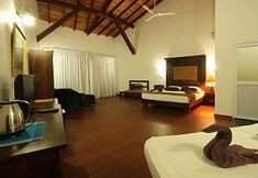 Lain-lain 5 Laluna Ayurveda Resort