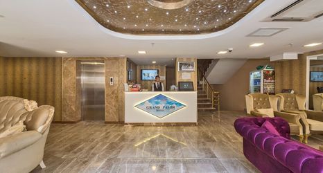 Others 2 Grand Pamir Hotel