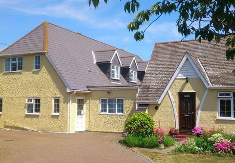 Lain-lain The Lodge Guesthouse