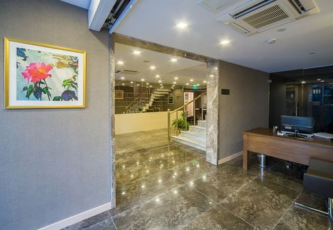 その他 Molton Monapart Mecidiyekoy