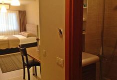 その他 6 Stay Suites