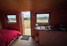 Lain-lain 3 Shepherds hut Near Bath