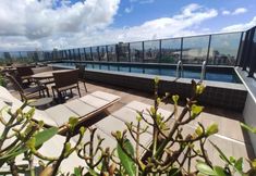 Lain-lain 4 One Way Suites Tambau