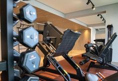 Lain-lain 7 One Way Suites Tambau