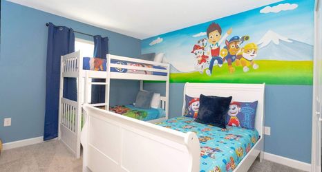 其他 2 Stylish 4Bd w Lake View Pool Kids Themed Room