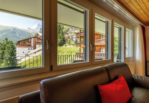 Others Atttila Attika