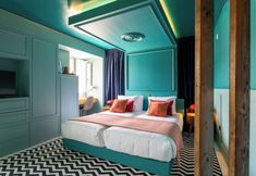 Khác 5 &Tales Hotel