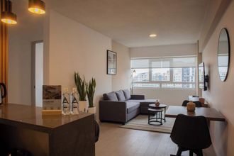 Lain-lain 4 Striking 1BR in Miraflores