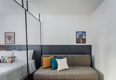 Lainnya 2 Comfortable and Well-located Studio in POA Cei0304