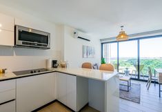 Others 6 w Premium 1BR w Balcony in San Francisco