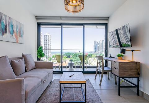 Others w Premium 1BR w Balcony in San Francisco