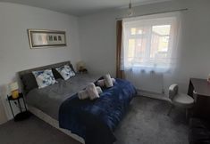 Others 2 Charming Northampton Apartment With 2 Bedrooms