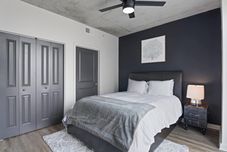 Lainnya Chic Midtown High-rise With Great Views