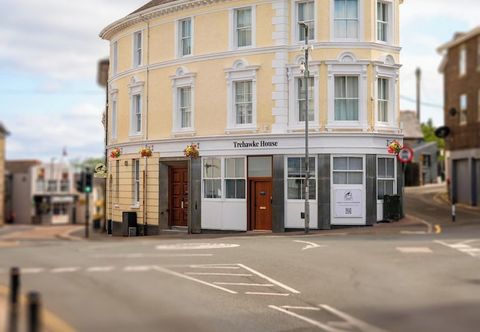 Others Trehawke House