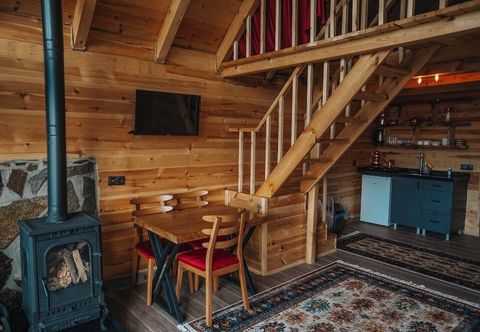 Others Hasen Dağ Evi