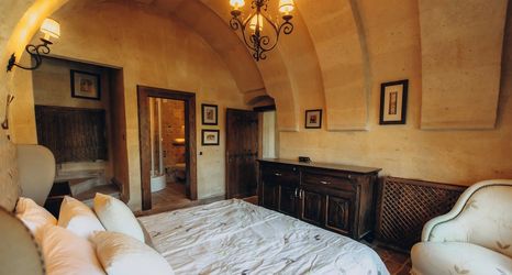 Lain-lain 2 Hush Cappadocia