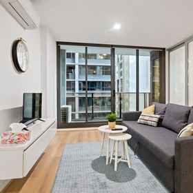 Primary image 1 Cozy & Charming 2BR Stay, Free Parking, Melbourne Central Shopping Centre Hotels