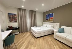 Lain-lain 5 Maqueda Room & Suite