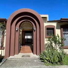 Primary image 1 La Dehesa B&B San Joaquin, Hotel Q-bo Skyhomes Executive Suite 309