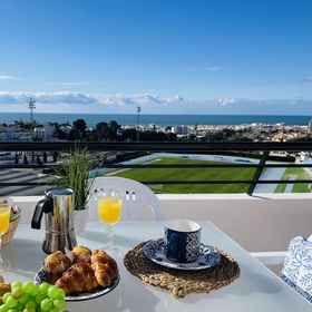Room 1 Apartamento Mar de Nerja Sunset, Alcaucín Hotels