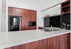 その他 6 12th Floor Ocean Views in Chevron Towers