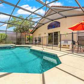 Primary image 1 Tropical Oasis on Hypolita, Calabay Palms Villa Hotels