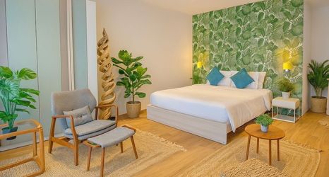 Others 2 The Lush Apartments & Suites