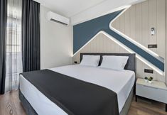 Khác 7 Zeluxe Suite Hotel