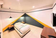 Others 3 Seeds Hotel PV12