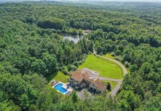 其他 2 Hidden Retreat 4-homes 134 Acres